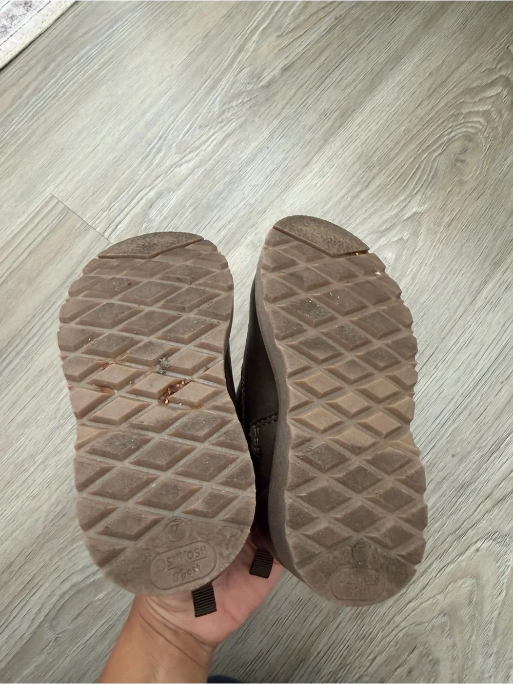 OshKosh B’gosh Toddler Boy Brown Ankle Boots Size 7c